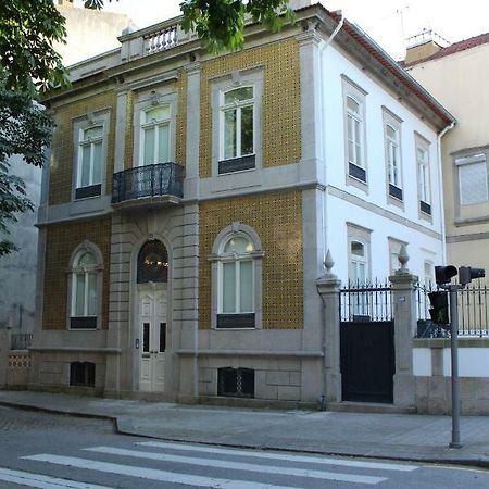 Istudios Belas Arts OOporto Esterno foto